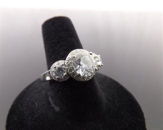 .925 Sterling Silver Zirconia Ring Size 7.75
