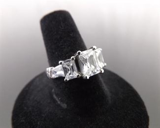 .925 Sterling Silver Zirconia Ring Size 8
