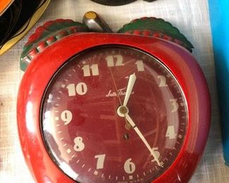 Vintage Apple clock