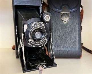 Vintage Kodak No. 1A Pocket Kodak with case