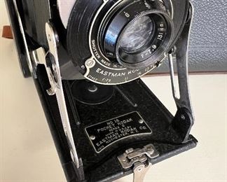 Vintage Kodak No. 1A Pocket Kodak with case