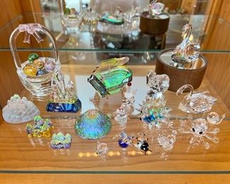 Assortment of Swarovski and other crystal pieces