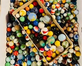 Large selection of vintage and antique marbles