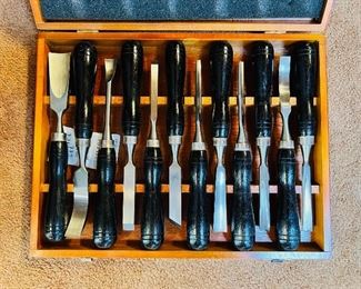 New In Box Smith & Wesson 12-piece gunstock carving chisel kit