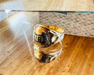 C. 1930’s Quaker Oats gold-plated Chicago Cubs Baseball ring