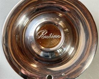 1949/50 Pontiac Chieftain 15” hubcap wheel cover
