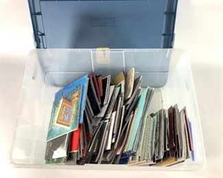 Computer User Manuals and Handbooks
Computer User Manuals and Handbooks, Approximately 60, no software. includes Bin with Lid