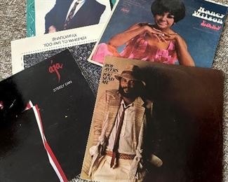 Vintage Albums
Elton John 
