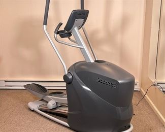 Octane Fitness Elliptical Machine | Model Q35x in-home exercise machine
Dimensions: l. 68 x w. 25 x h. 21 in (overall)