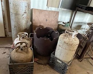 Outdoor Propane Cook Stands, Propane Tanks