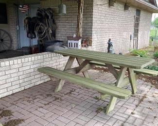 Wood Picnic Table