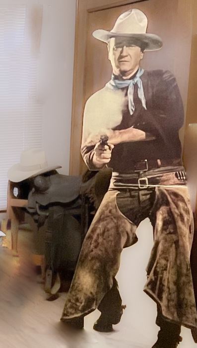 Hope to see you at High Noon on April 13th in Lissie, Tx. 
NO EARLY SALES!
Please bring boxes and wrapping!
Bring help to load heavy items!
