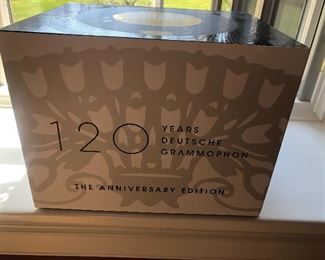 120 Years Deutsche Grammophon CD set