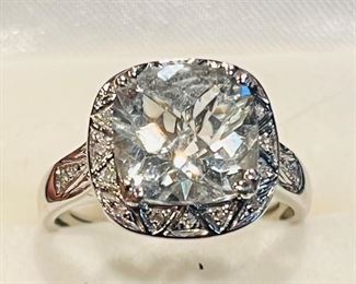 14k aquamarine ring. 