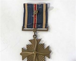 WWII Distinguished Flying Cross wOak Leaf Cluster