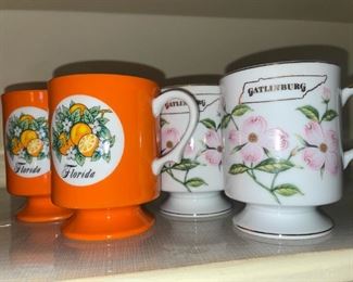 Florida Pedestal Coffee Mug, Lefton Gatlinburg Mugs!
