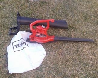 Toro Rake & Vac #51573 Electric Leaf Blower/Vacuum!