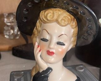 Napco Lady Head Vase Black Hat #S5690!
