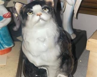 Royal Doulton Persian Kitty England!