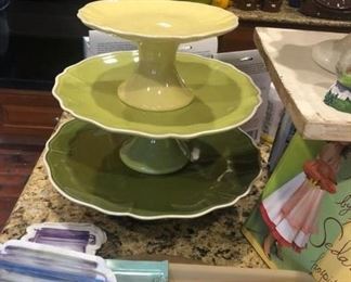 cake pedestals