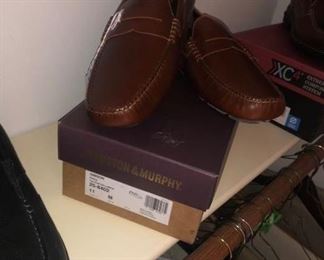 Men's shoes by Johnston & Murphy sz 11
