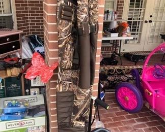 Adult camo chest waders