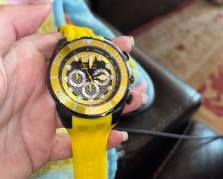 A huge selection of Invicta Watches