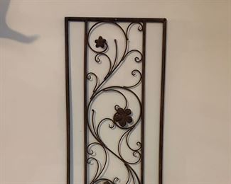 METAL WALL DECOR