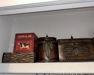 DECORATIVE BOXES