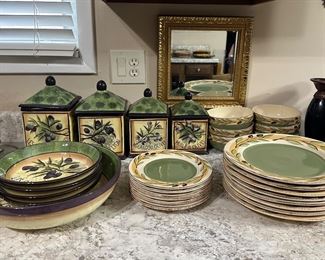 CANISTER SET, DISHES