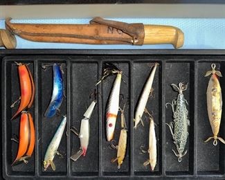 VINTAGE LURES, FILET KNIFE