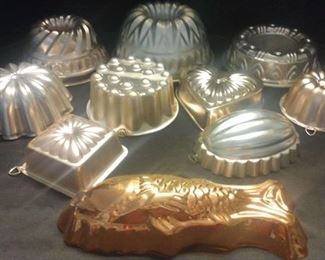 "Spring Fling on Flowing Wells" in Martinez, GA Starts Closing Fri 3/24 8pm. Pickup: Mon 3/27 3-6pm. Please click here to see more photos, descriptions, and current bids:&nbsp;https://ctbids.com/estate-sale/20475