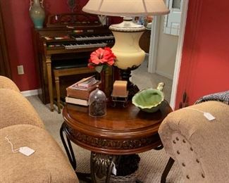 End table, Lamp, decor 