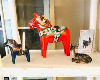 Swedish folk art dala horses, Rosenthal fawn, cups & saucers by Aynsley & Paragon