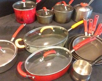 "Jones Creek Elegance" in Evans, GA Starts Closing Sat 3/25 8pm. Pickup: Tue 3/28 2-6pm. Please click here to see more photos, descriptions, and current bids:&nbsp;https://ctbids.com/estate-sale/20789