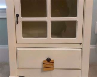 "Jones Creek Elegance" in Evans, GA Starts Closing Sat 3/25 8pm. Pickup: Tue 3/28 2-6pm. Please click here to see more photos, descriptions, and current bids:&nbsp;https://ctbids.com/estate-sale/20789