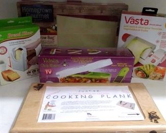 "Jones Creek Elegance" in Evans, GA Starts Closing Sat 3/25 8pm. Pickup: Tue 3/28 2-6pm. Please click here to see more photos, descriptions, and current bids:&nbsp;https://ctbids.com/estate-sale/20789