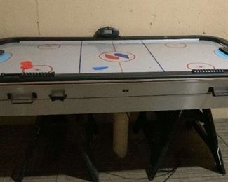 Air Hockey Table