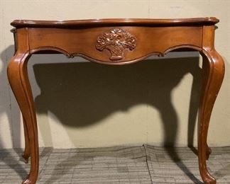 Flower Basket Sideboard Table
