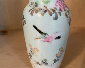 Chinese kingfisher vase