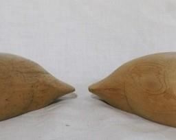30 - Lot of 2 carved wood ducks - 9 x 5
