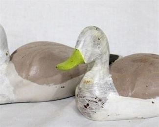 101 - Lot of 2 painted ducks - 9.5 x 5
