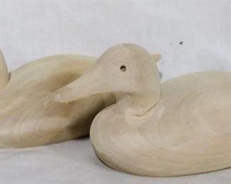 133 - Lot of 2 carved wood ducks - 9 x 4
