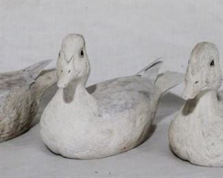 134 - Lot of 3 carved wood ducks - 9 x 5

