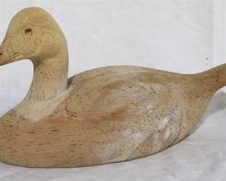 186 - Blank carved wood duck - 15 x 7.5
