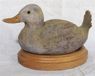 198x - Carved wood duck on stand 10 x 7
