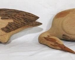 202 - Lot of 2 carved wood birds - 10 x 6
