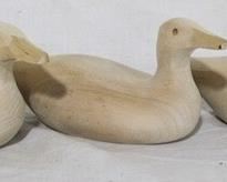 208 - Lot of 3 carved wood ducks - 8 x 4
