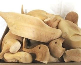 223 - Tray assorted carved wood duck supplies
