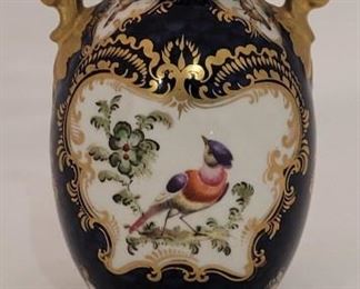 Small Royal China Works Worcester Vase Birds #559